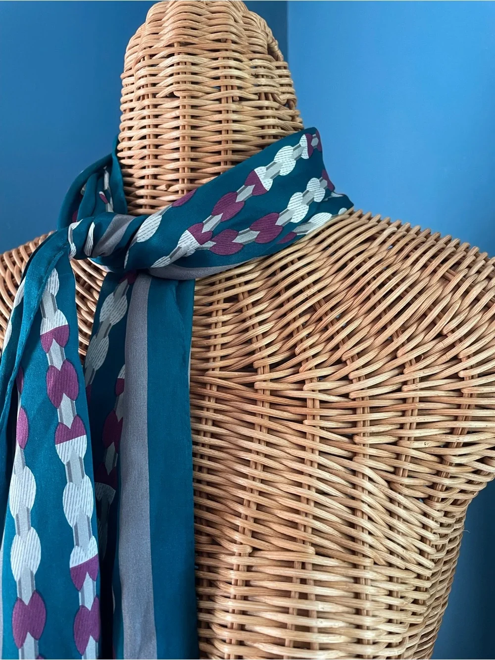 N/A pretty scarf